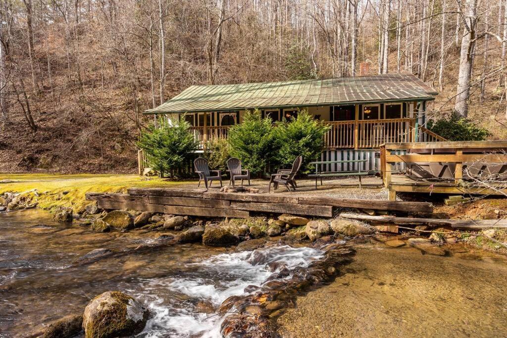 Вилла Creekside 1920'S Farmhouse Брайсон-Сити Экстерьер фото